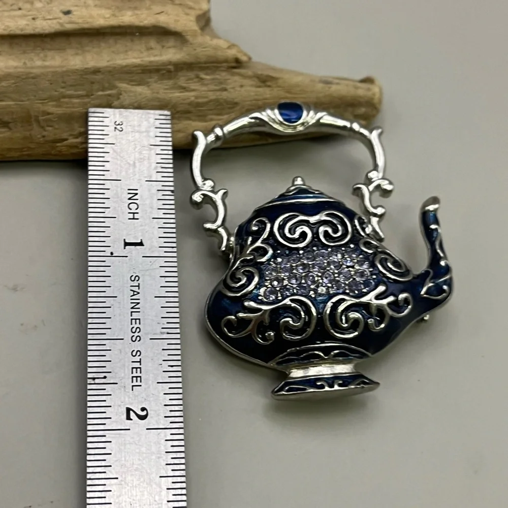 Vintage Purple and Silver Teapot Brooch